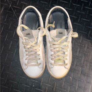 P448 Sneaker
